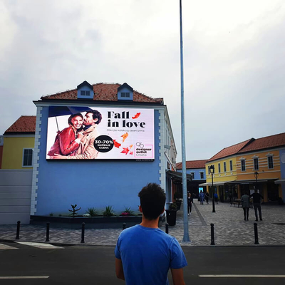 Buy HD P4 Waterproof Outdoor Advertising LED Display Electronic Digital Billboard Full Color online manufacture